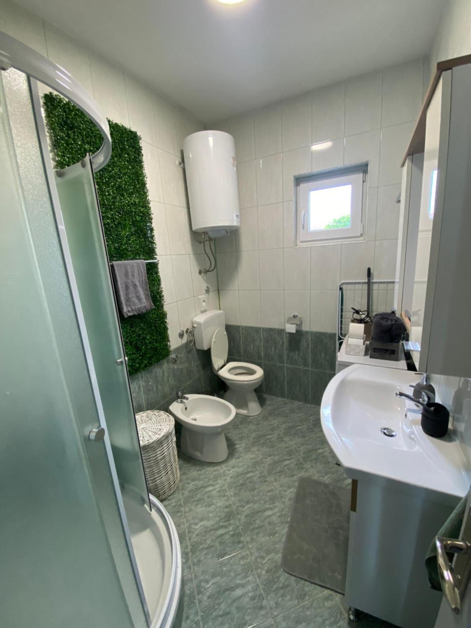 Apartman El โอกูลิน ภายนอก รูปภาพ